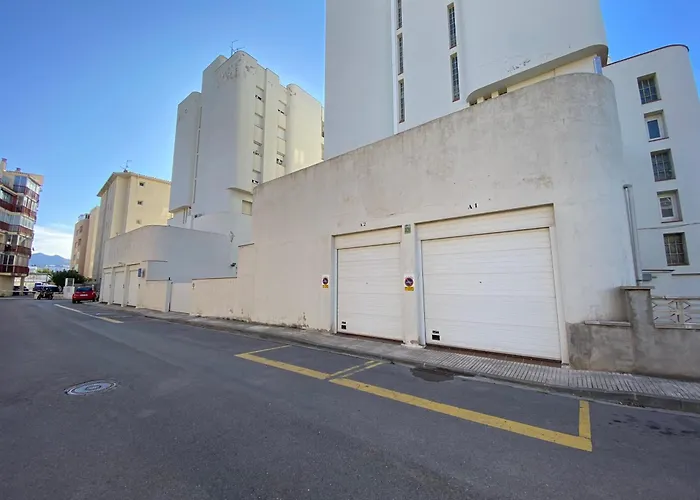 Agi Drugstore Apartments